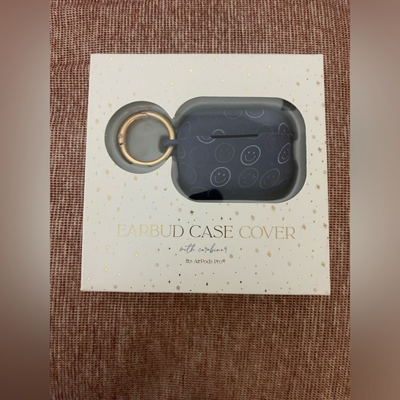 Ear Bud Silicone Case Covers - Picture 4 of 6